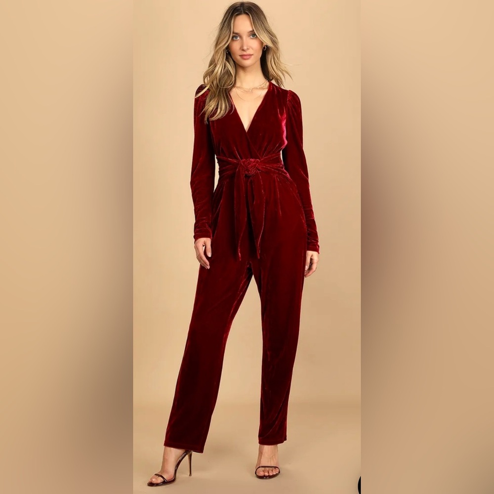 Lulu’s Velvet Surplice Long Sleeve Jumpsuit